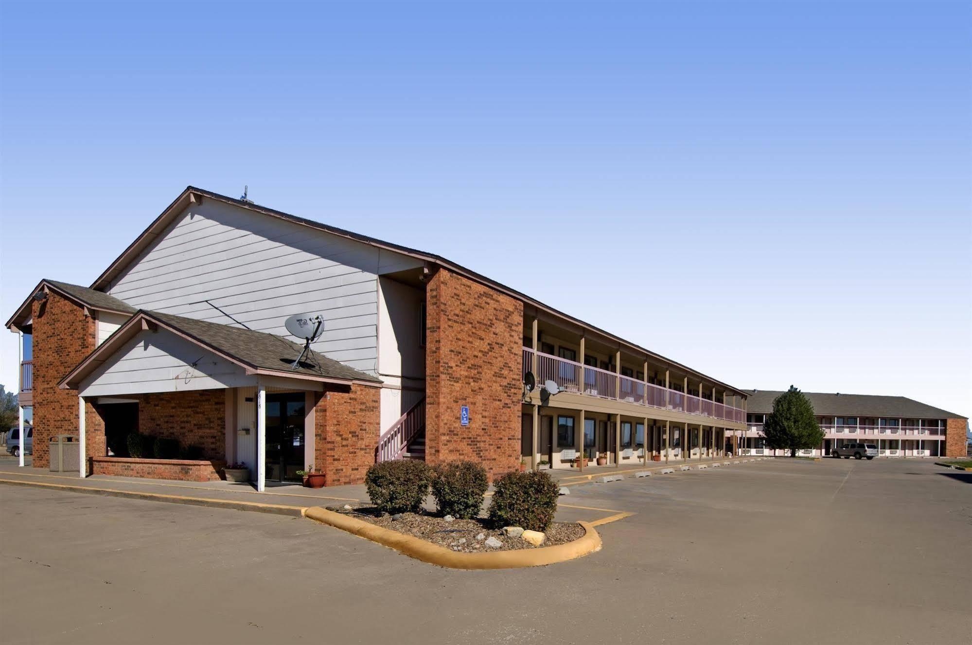 Americas Best Value Inn - Гарден-Сити Экстерьер фото