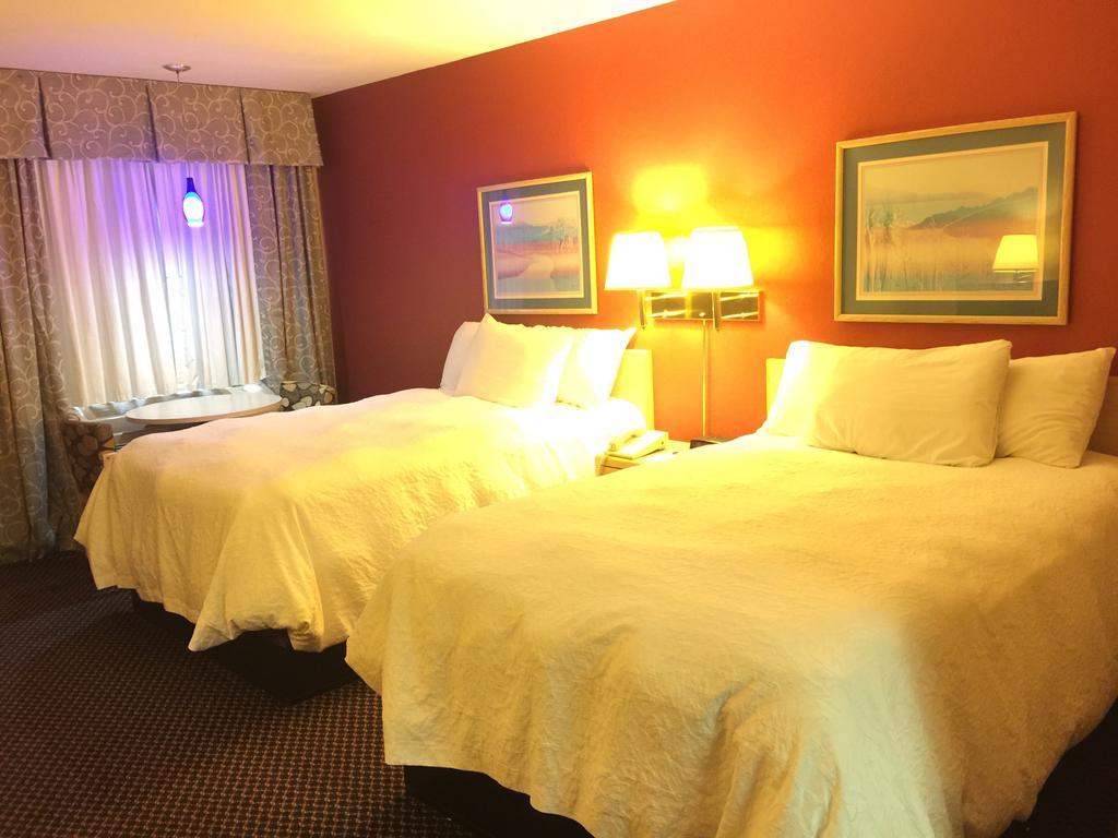 Americas Best Value Inn - Гарден-Сити Экстерьер фото