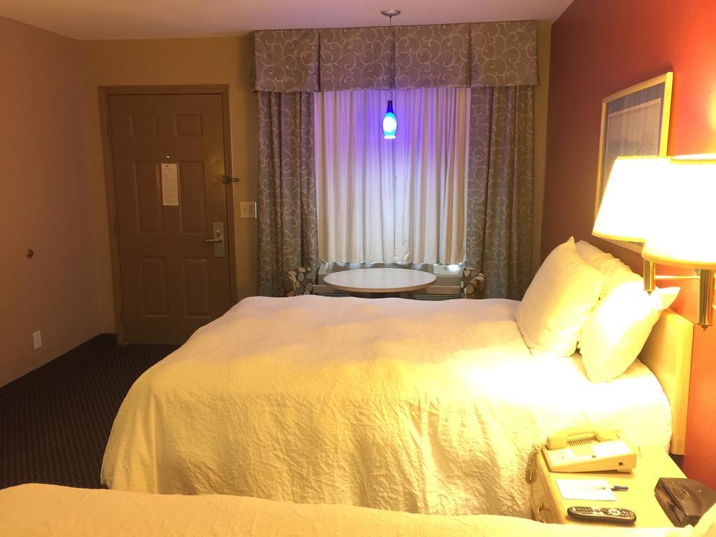 Americas Best Value Inn - Гарден-Сити Экстерьер фото